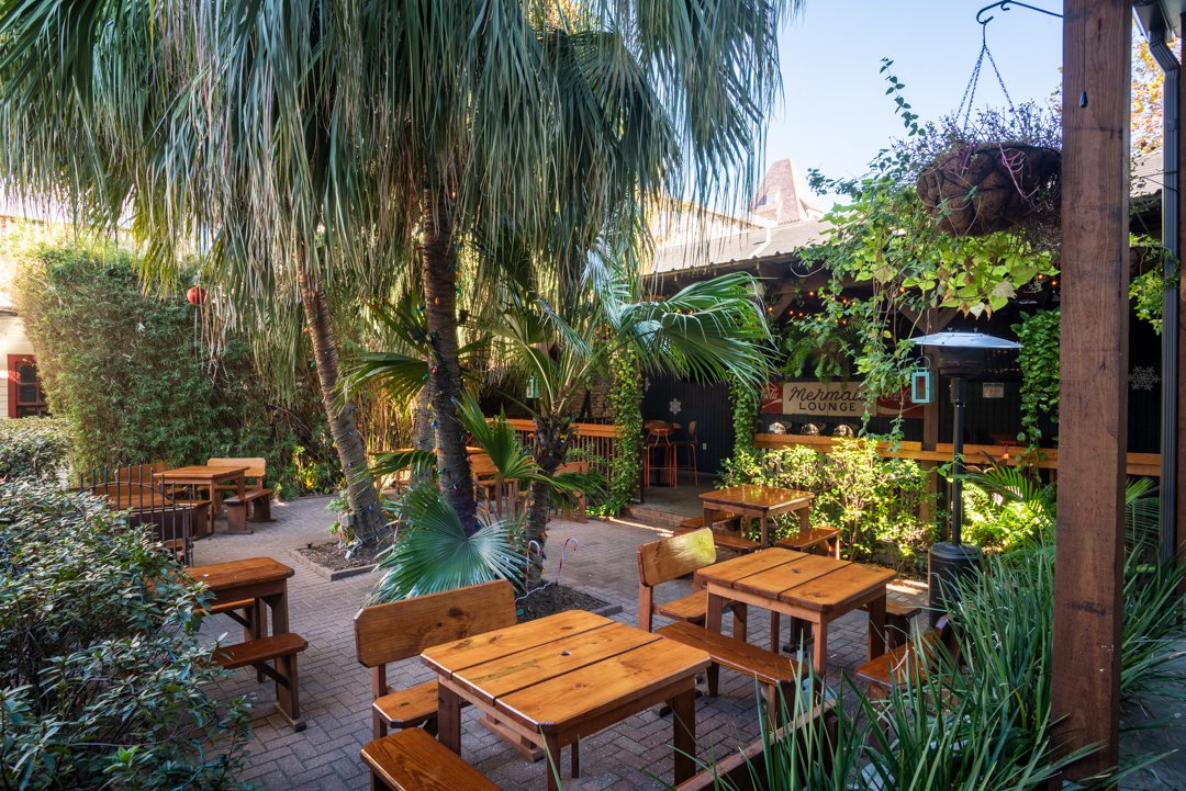 Sidecar Patio & Oyster Bar